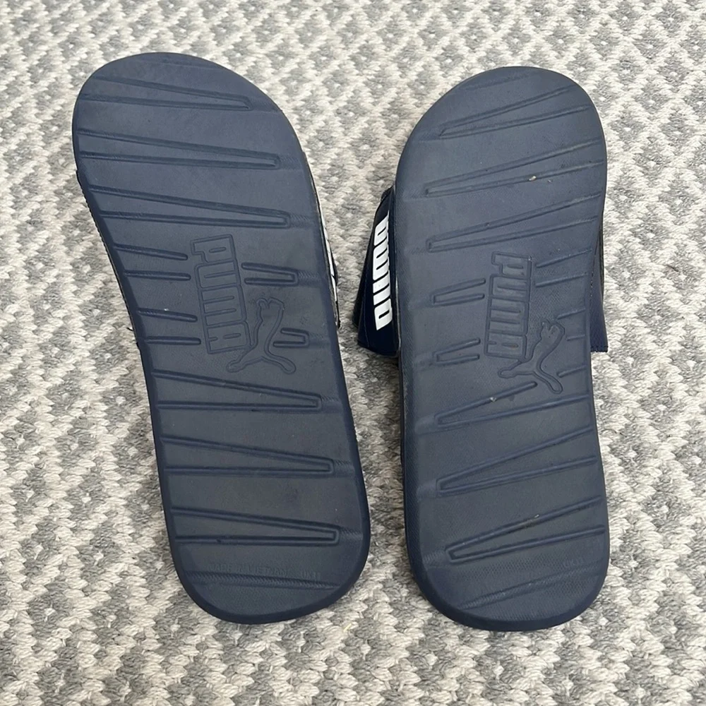Puma slides sandals Men’s 12
